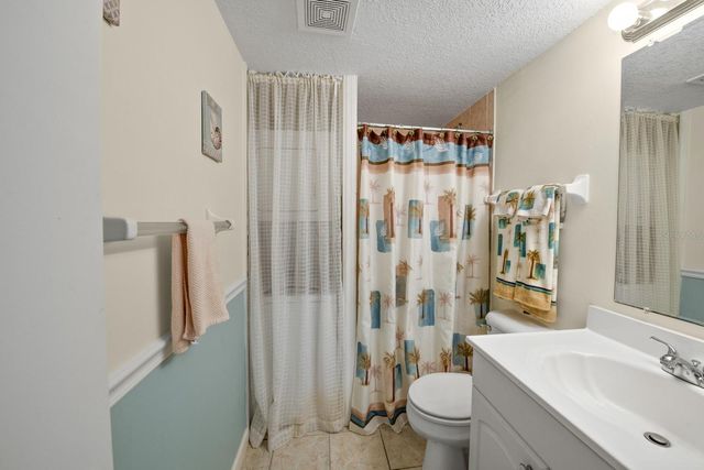 4300 BAYWOOD BOULEVARD B102, Mount Dora, FL 32757