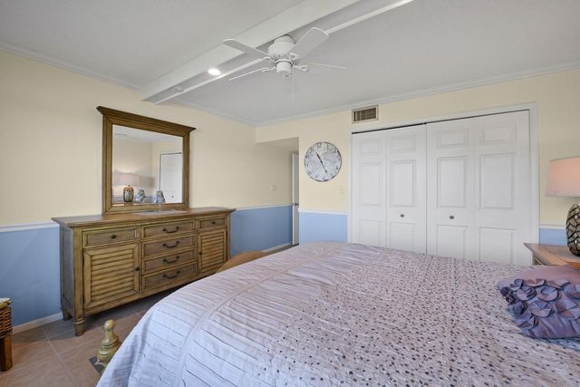 4300 BAYWOOD BOULEVARD B102, Mount Dora, FL 32757