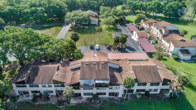 4300 BAYWOOD BOULEVARD B102, Mount Dora, FL 32757