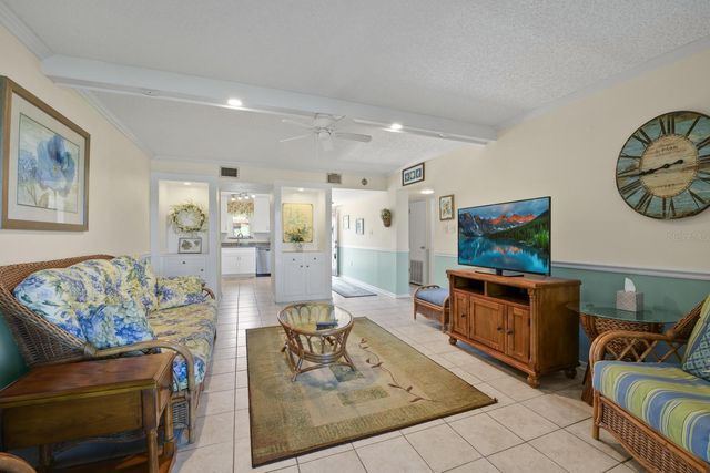 4300 BAYWOOD BOULEVARD B102, Mount Dora, FL 32757