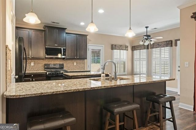 103 Hawthorne Ridge Circle, Dallas, GA 30132