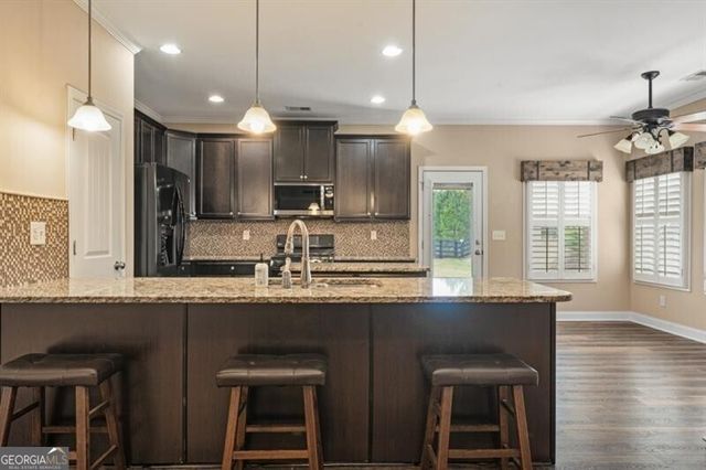 103 Hawthorne Ridge Circle, Dallas, GA 30132