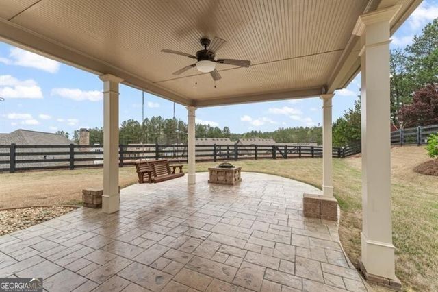 103 Hawthorne Ridge Circle, Dallas, GA 30132