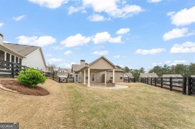 103 Hawthorne Ridge Circle, Dallas, GA 30132