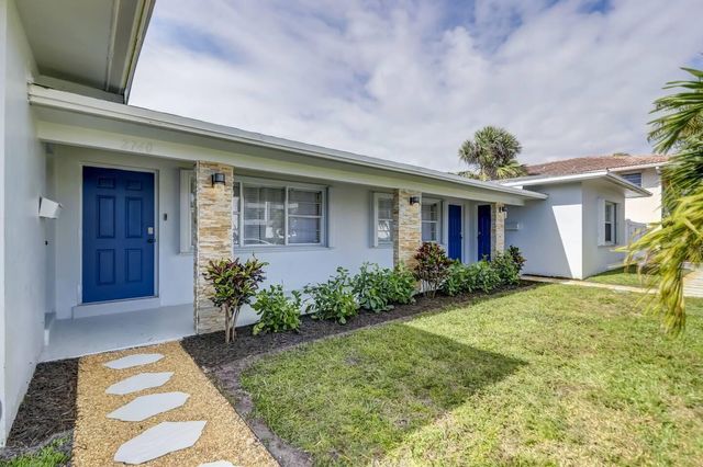 2740 NE 30th Place 1-2, Fort Lauderdale, FL 33306