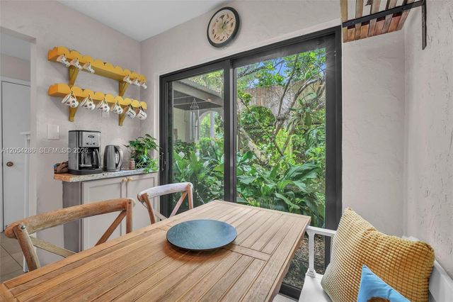 21698 Cypress Rd 44D, Boca Raton, FL 33433