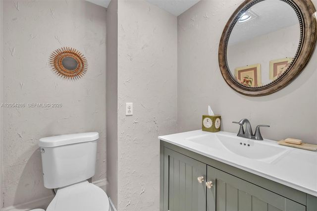 21698 Cypress Rd 44D, Boca Raton, FL 33433