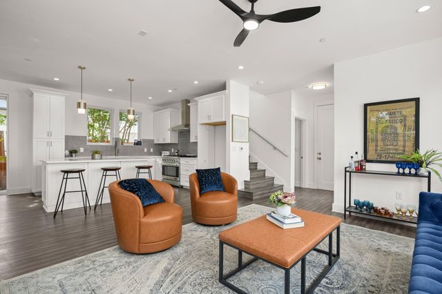 2111 Prather LN 1, Austin, TX 78704