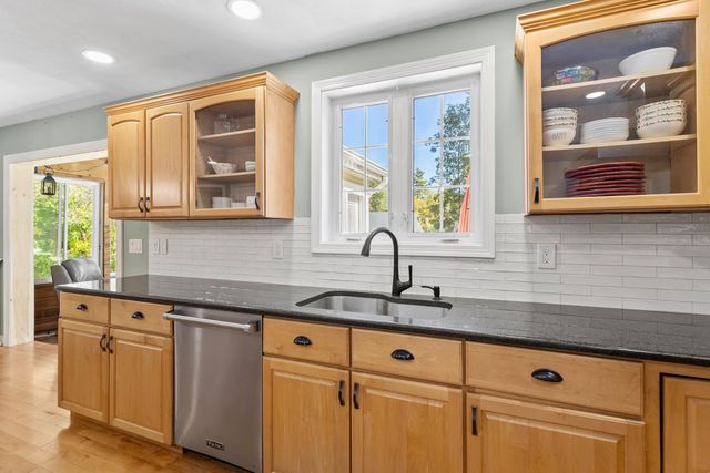 2 Hall Avenue, Salem, NH 03079