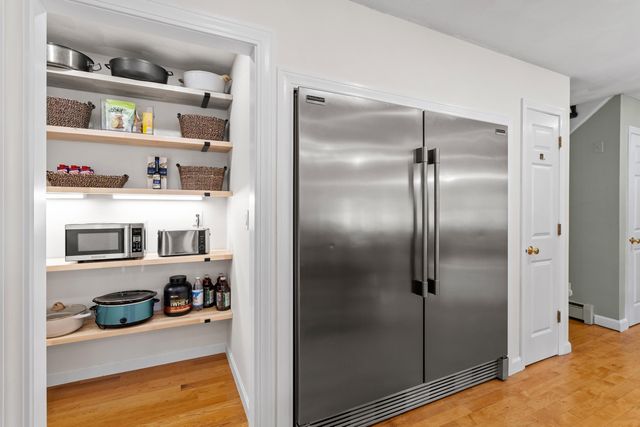 2 Hall Avenue, Salem, NH 03079