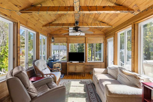 2 Hall Avenue, Salem, NH 03079