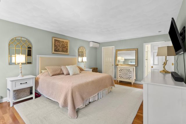 2 Hall Avenue, Salem, NH 03079