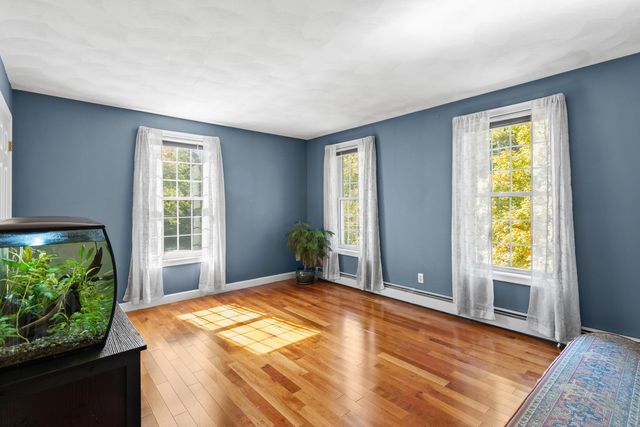 2 Hall Avenue, Salem, NH 03079