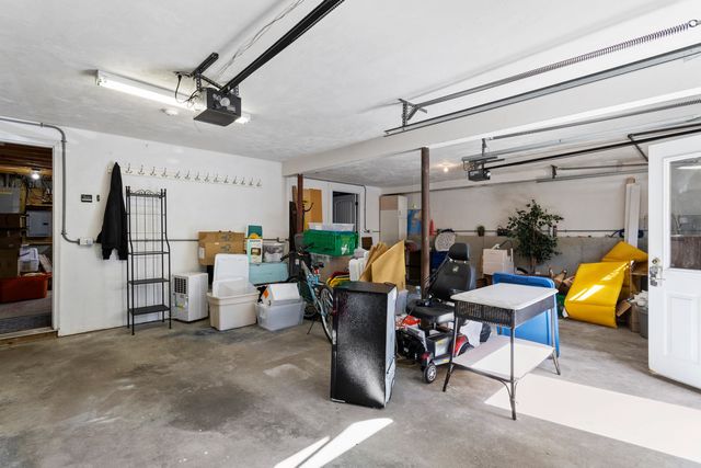 2 Hall Avenue, Salem, NH 03079