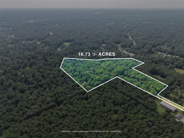 000 Whispering Meadow, Magnolia, TX 77355