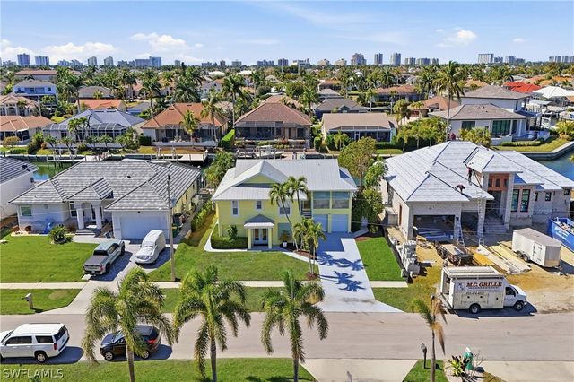 468 Capri CT, Marco Island, FL 34145