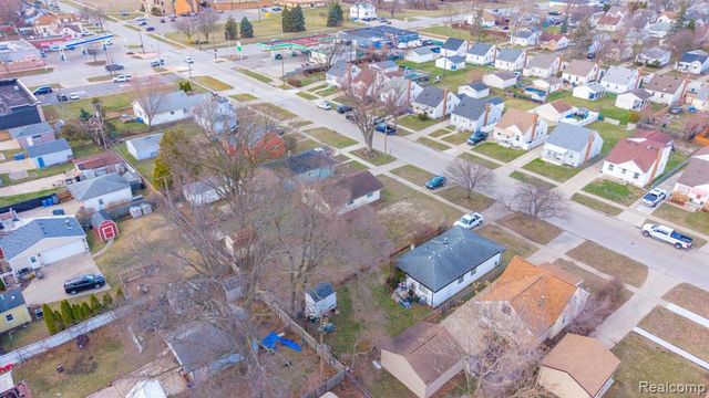 25659 Annapolis Street, Dearborn Heights, MI 48125