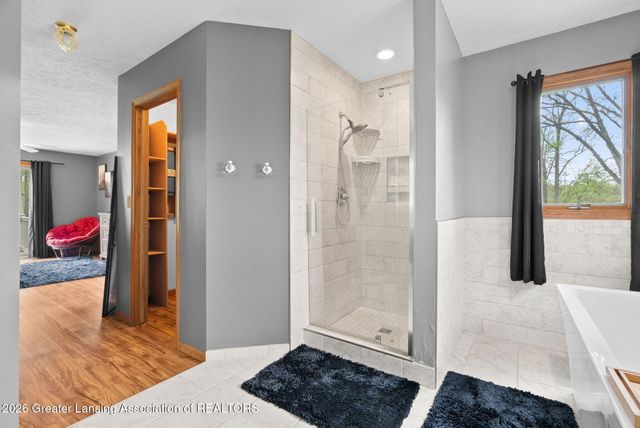 5450 N Hartel Road, Potterville, MI 48876