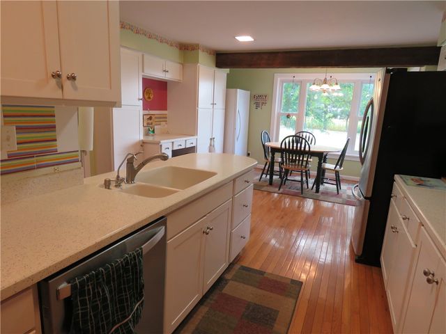 342 Curtis Rd, Parma, NY 14468