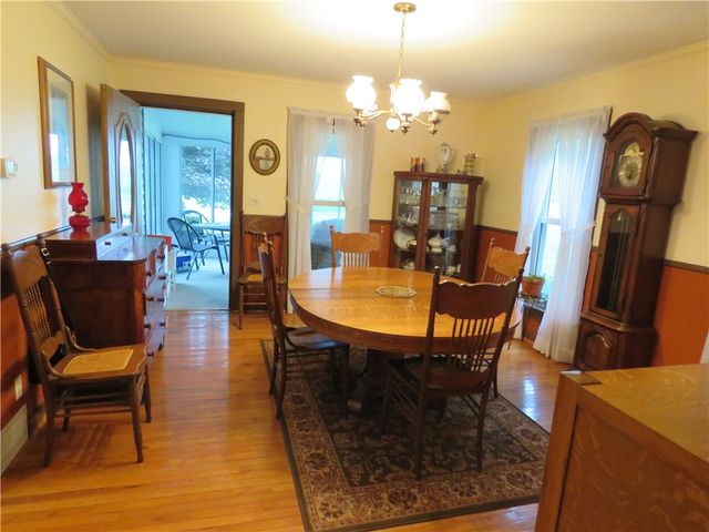 342 Curtis Rd, Parma, NY 14468