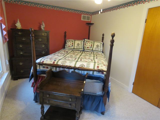342 Curtis Rd, Parma, NY 14468