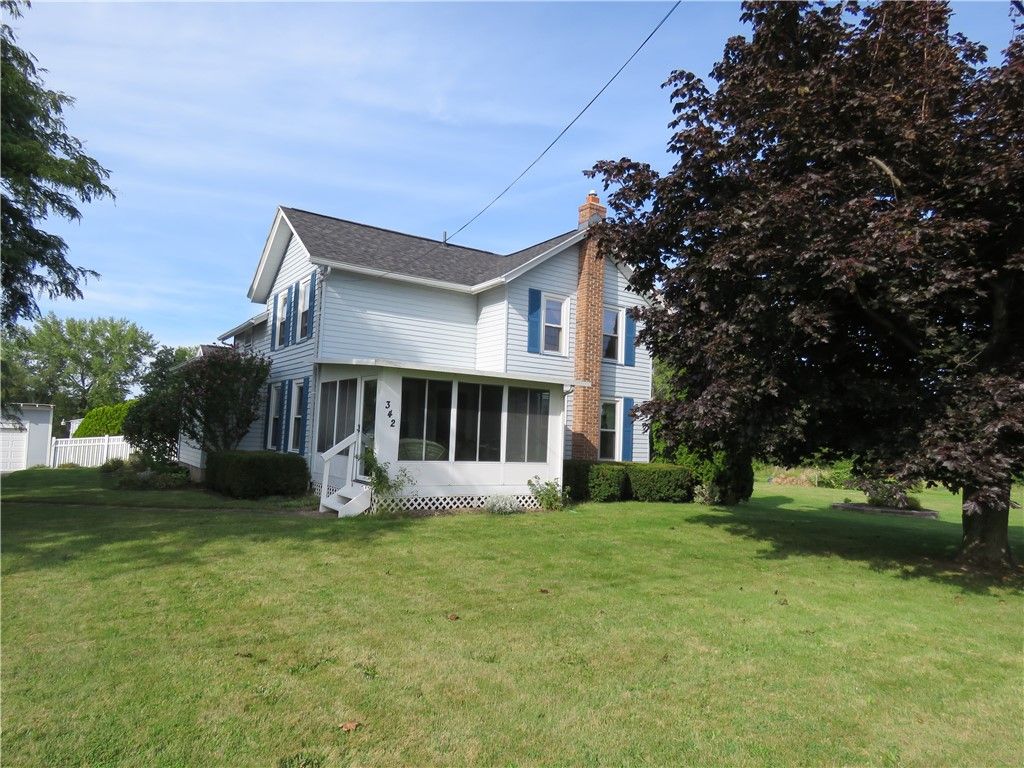 342 Curtis Rd, Parma, NY 14468