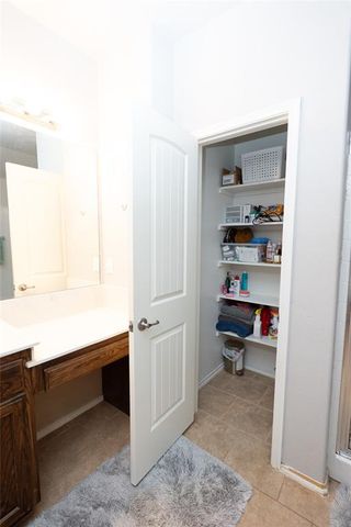 11125 SW 41st Place, Mustang, OK 73064