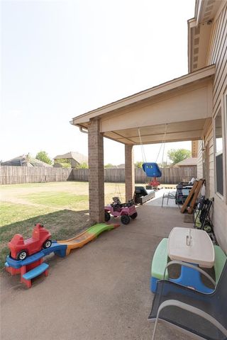 11125 SW 41st Place, Mustang, OK 73064