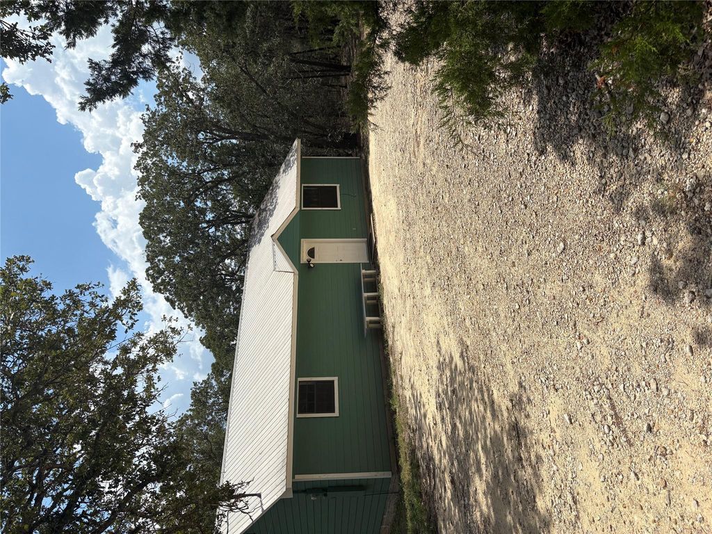 105 Sendero BLVD, Cedar Creek, TX 78612