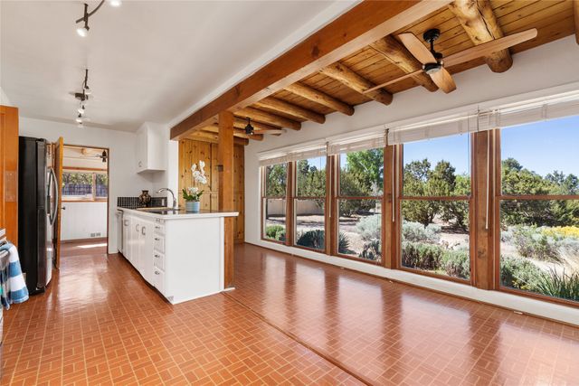 615 Barcelona Road, Santa Fe, NM 87505