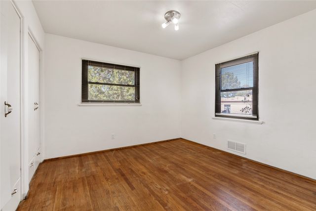 615 Barcelona Road, Santa Fe, NM 87505