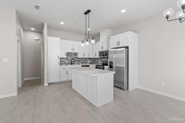 2401 Zinnia Street, Weslaco, TX 78599