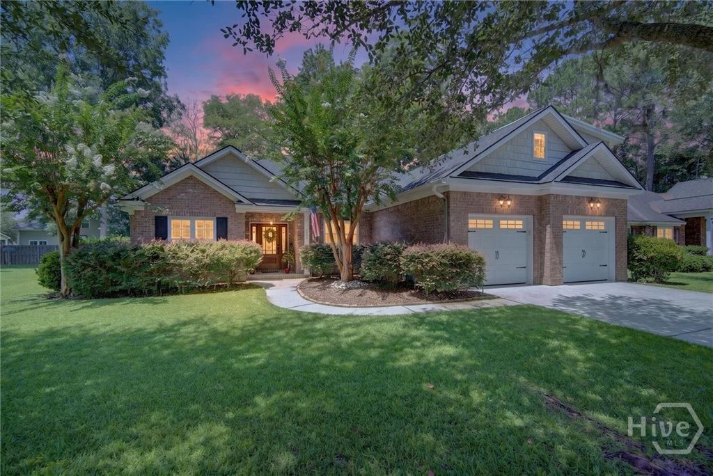 Image 1 of property listing at 207 Mosswood Drive, Savannah, GA 31405