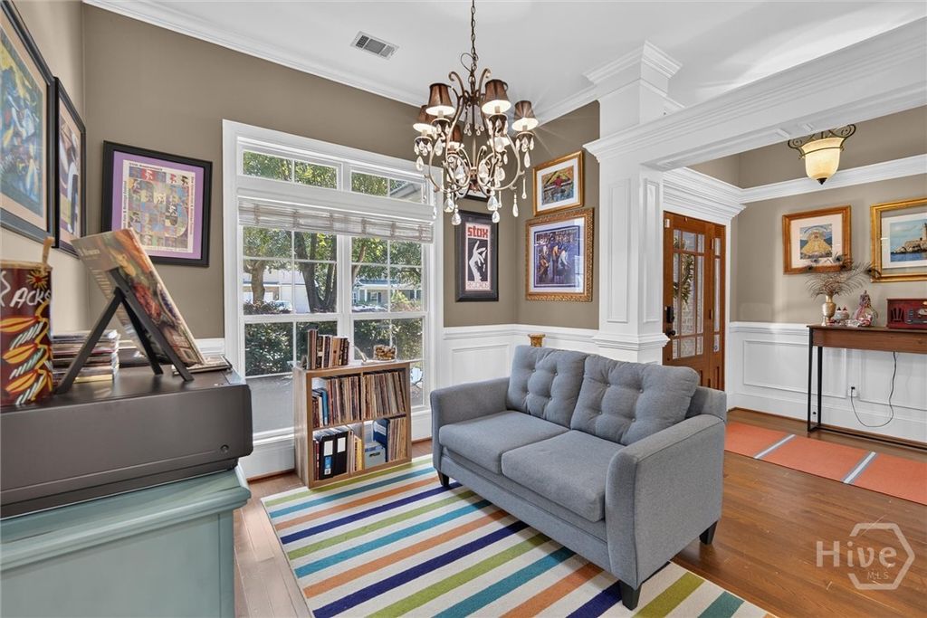 Image 16 of property listing at 207 Mosswood Drive, Savannah, GA 31405