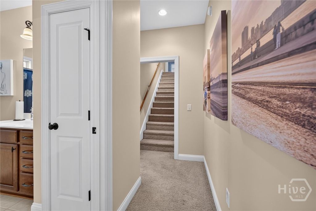 Image 25 of property listing at 207 Mosswood Drive, Savannah, GA 31405