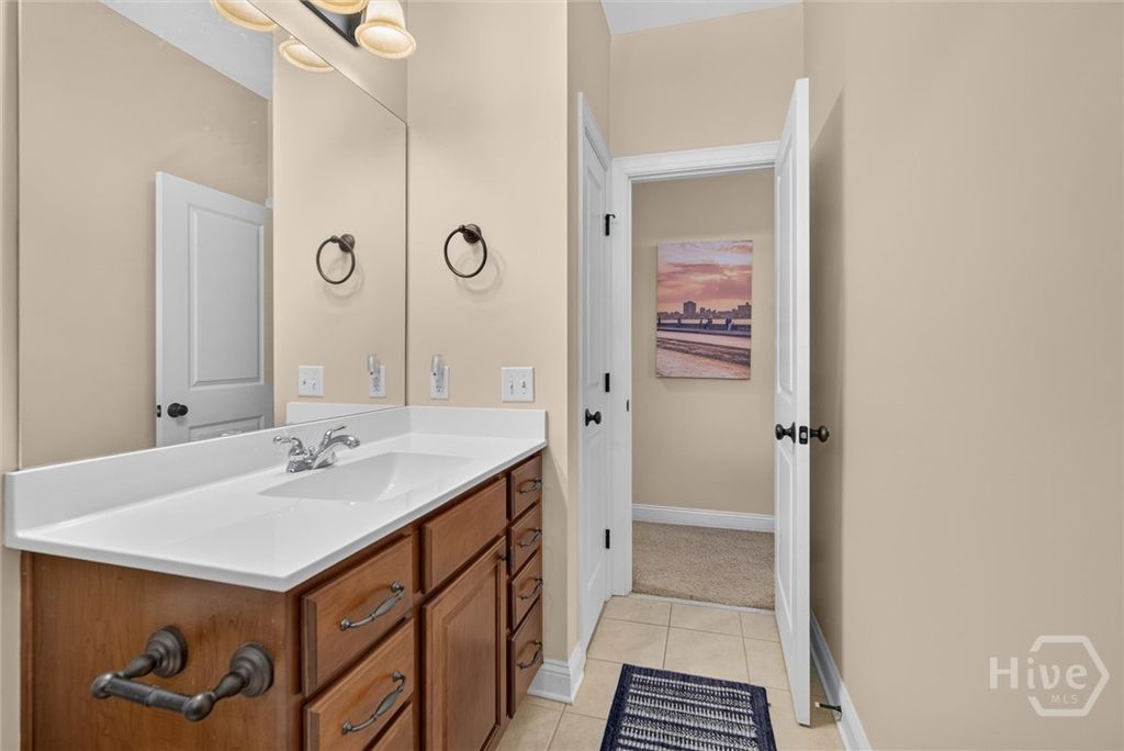 Image 27 of property listing at 207 Mosswood Drive, Savannah, GA 31405