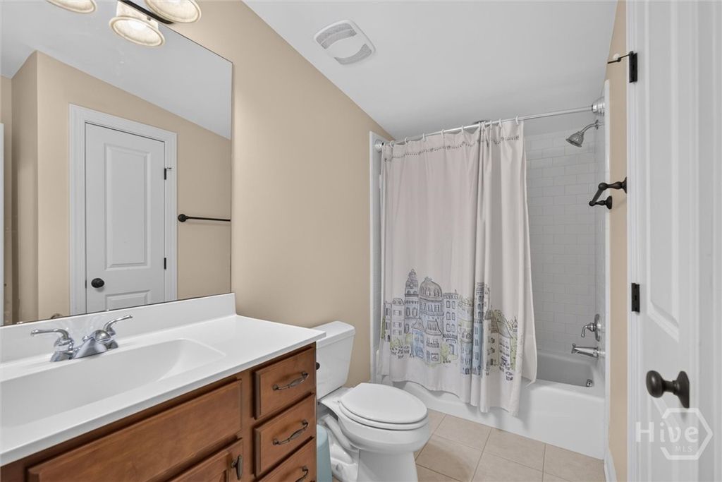 Image 30 of property listing at 207 Mosswood Drive, Savannah, GA 31405