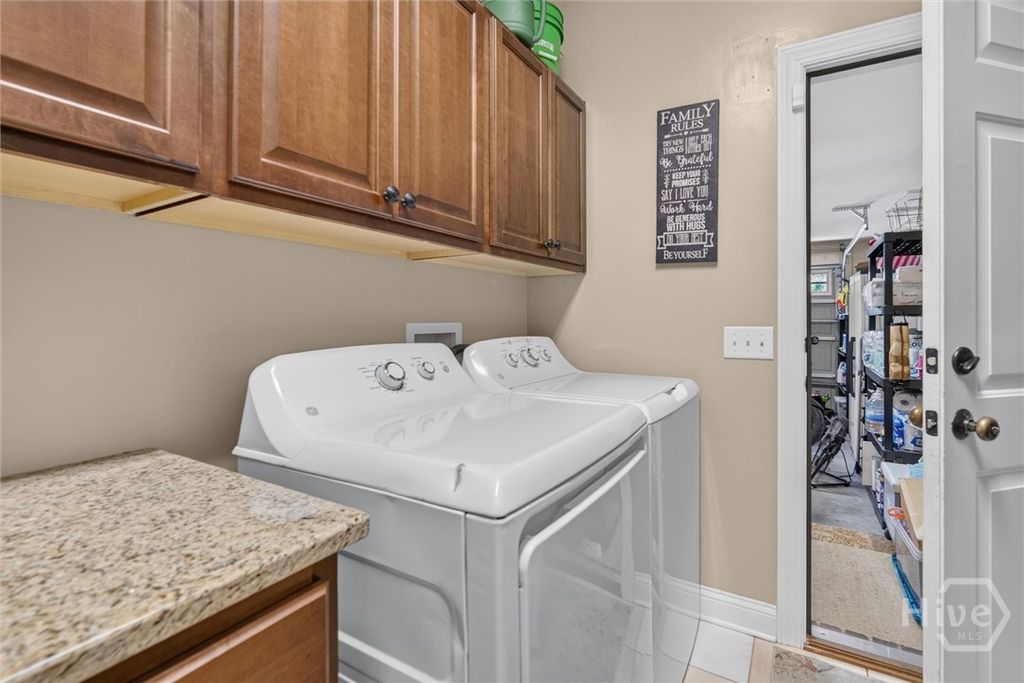 Image 31 of property listing at 207 Mosswood Drive, Savannah, GA 31405