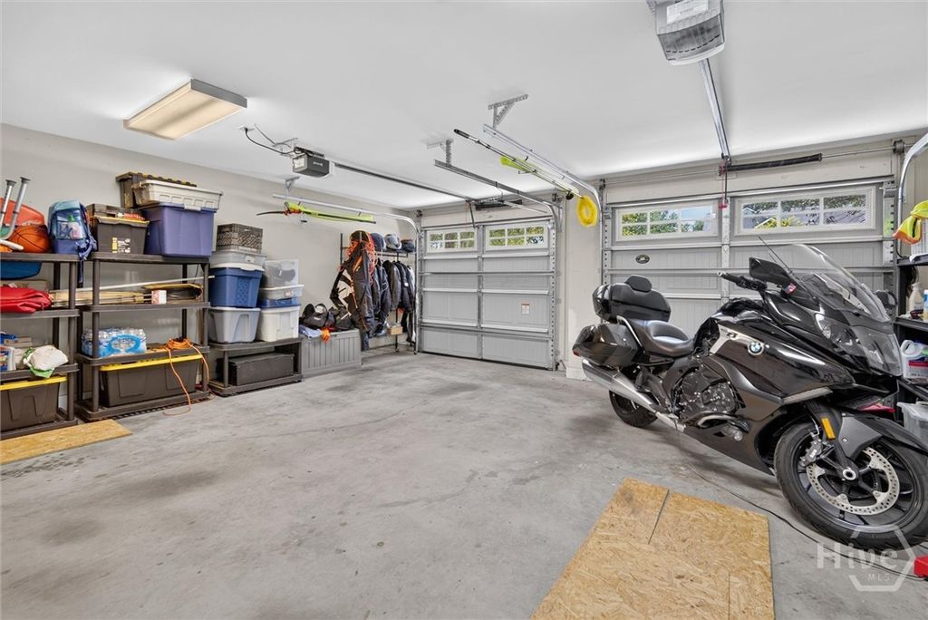 Image 32 of property listing at 207 Mosswood Drive, Savannah, GA 31405