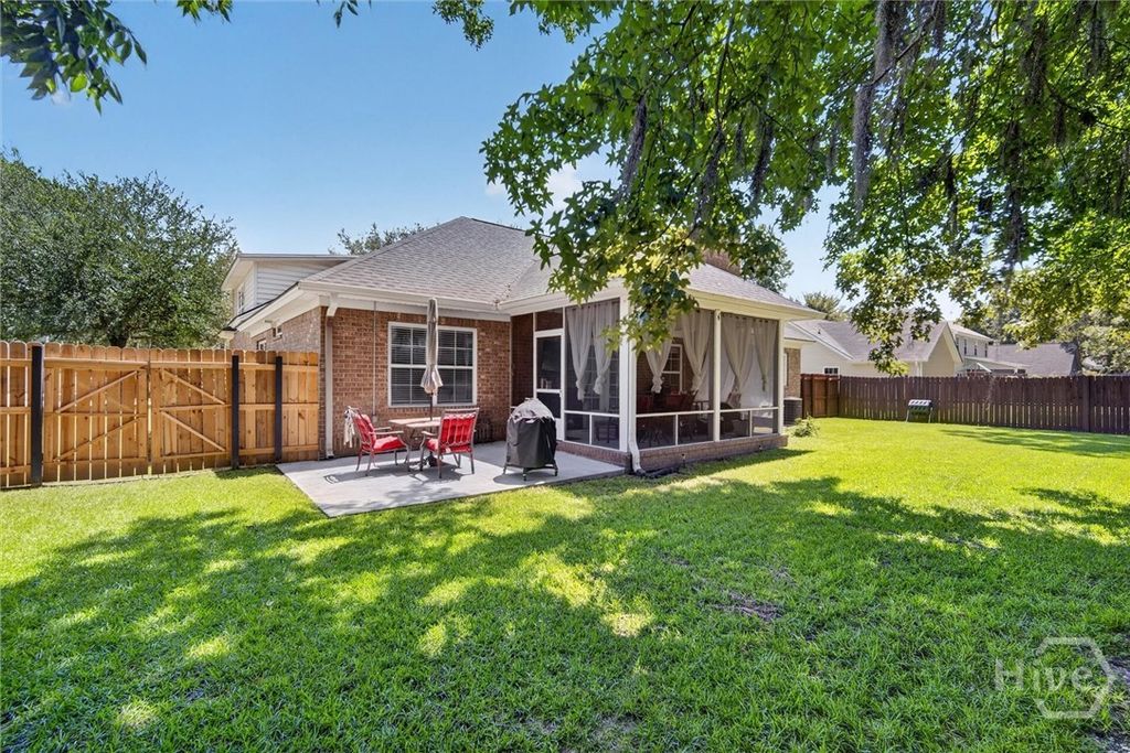 Image 37 of property listing at 207 Mosswood Drive, Savannah, GA 31405