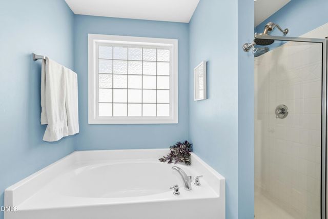 800 Crosstie Street, Knightdale, NC 27545