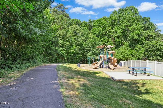 800 Crosstie Street, Knightdale, NC 27545