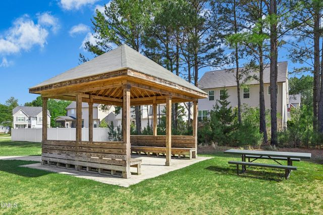 800 Crosstie Street, Knightdale, NC 27545