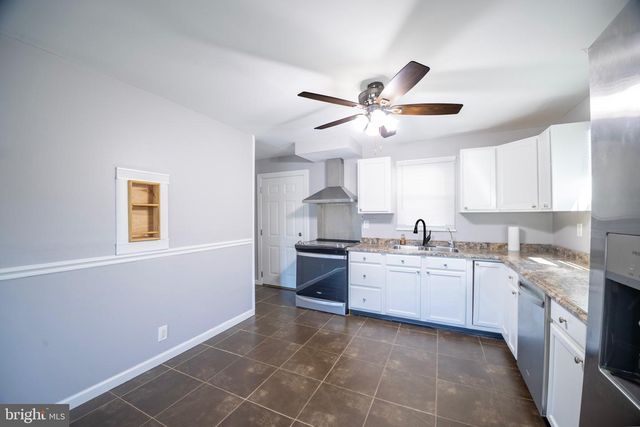 3301 GLENROSE AVE, Bristol, PA 19007