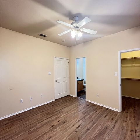 102 Lindas Creek Lane, Weatherford, TX 76088