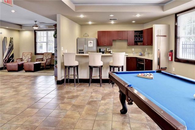 713 Windy Way Unit 110, Newport News, VA 23602