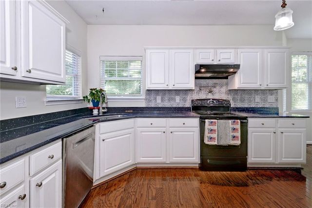713 Windy Way Unit 110, Newport News, VA 23602