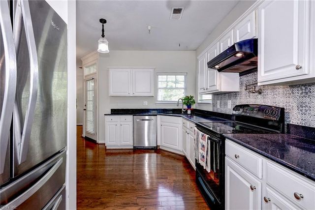 713 Windy Way Unit 110, Newport News, VA 23602