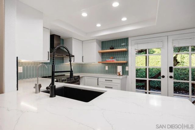 381 Playa Blanca, Encinitas, CA 92024