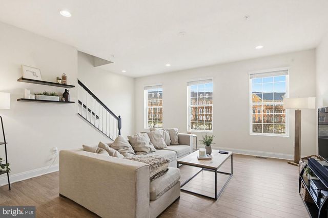 5057 E JOPPA RD, Perry Hall, MD 21128